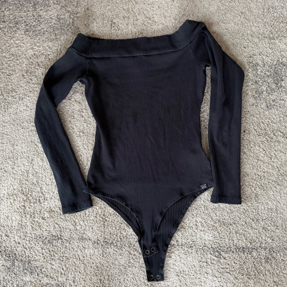 Superdry Off the Shoulder Ribbed Black Bodysuit